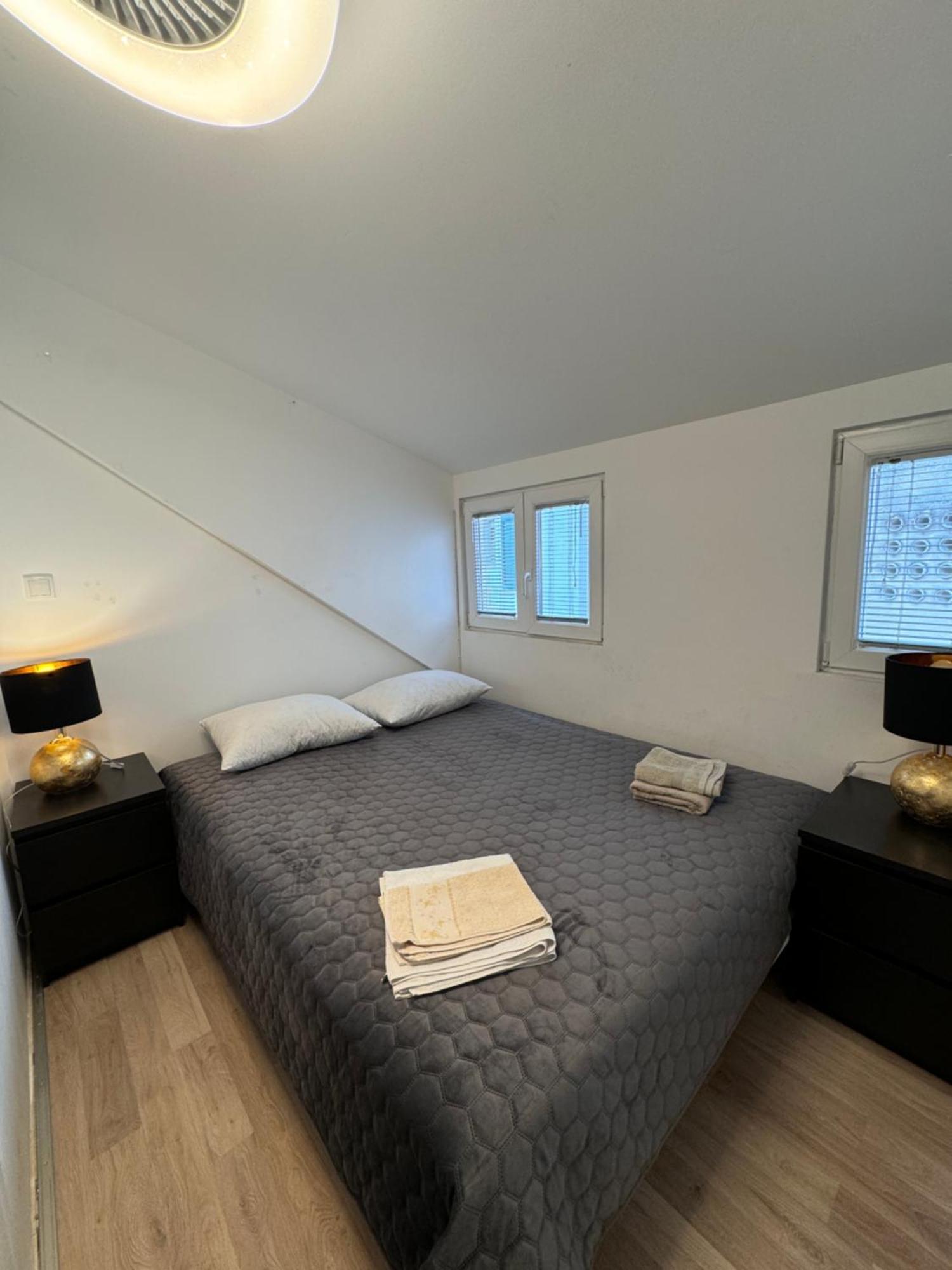 Modern, Spacious With Free Car Parking Apartment